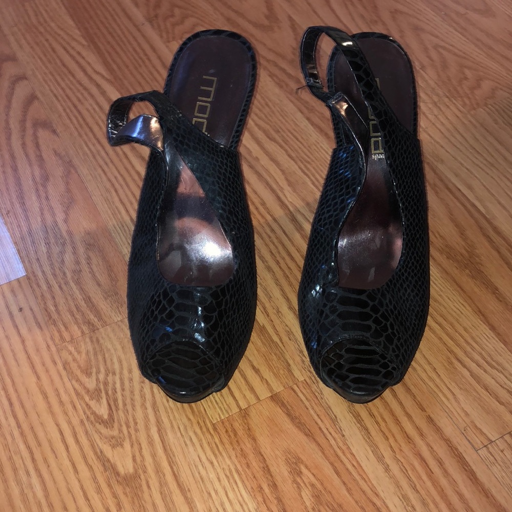 Moda Spana stilettos